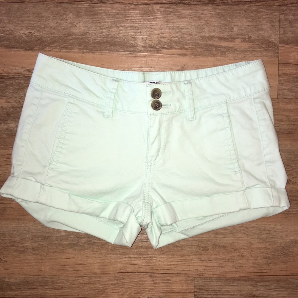 Express Mint Shorts - Picture 2 of 4